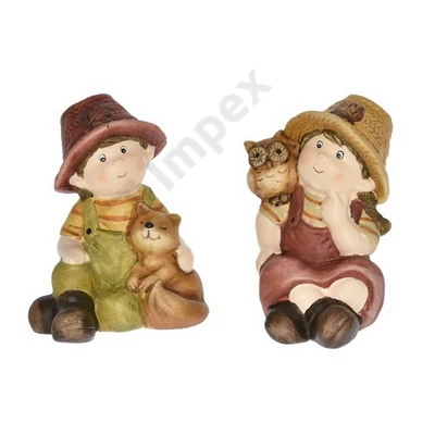 DDK0340LDLK Gyerek fiú, lány ülő bagollyal, rókával 10,5x10x14 cm DD60340